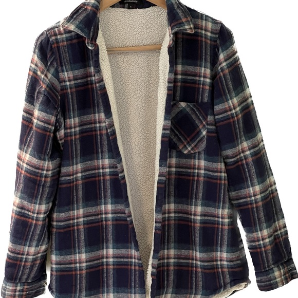 Women’s Fleece-Lined Flannel Shirt🌸 - Picture 5 of 6